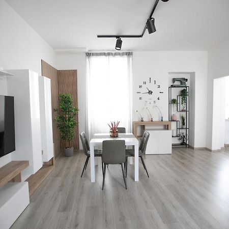 Апартаменты Casa In Centro Асколи-Пичено Экстерьер фото