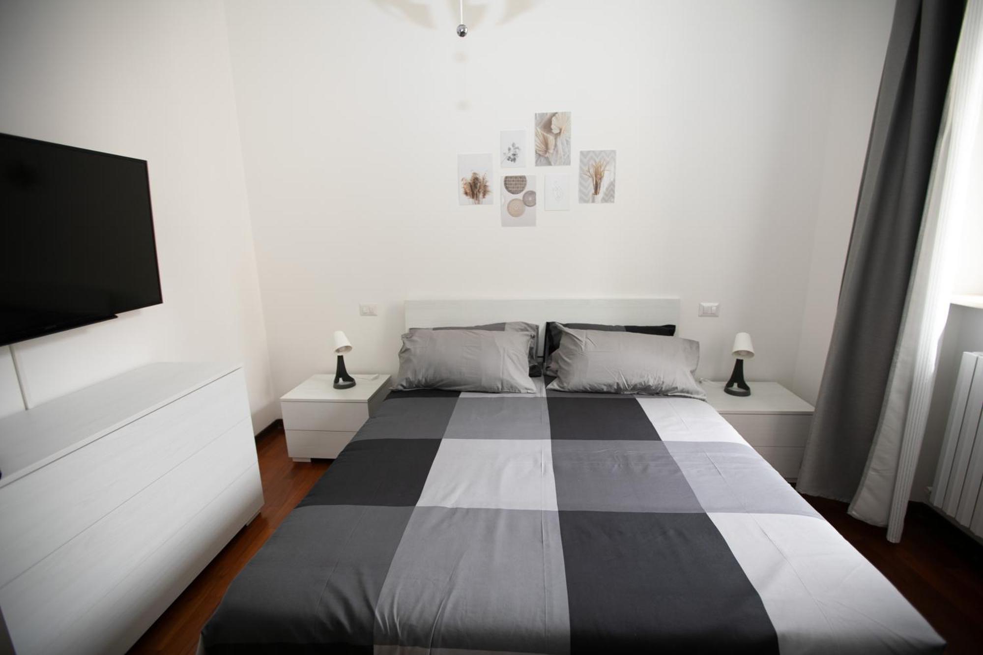 Апартаменты Casa In Centro Асколи-Пичено Экстерьер фото