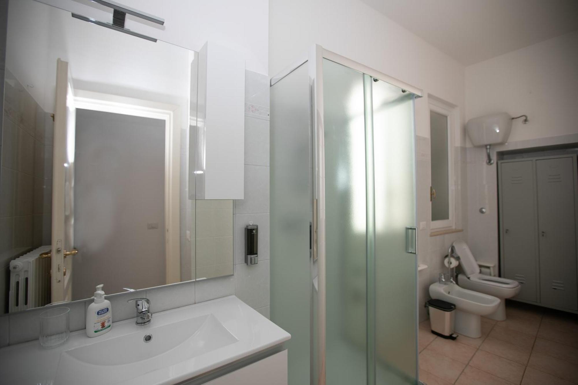 Апартаменты Casa In Centro Асколи-Пичено Экстерьер фото
